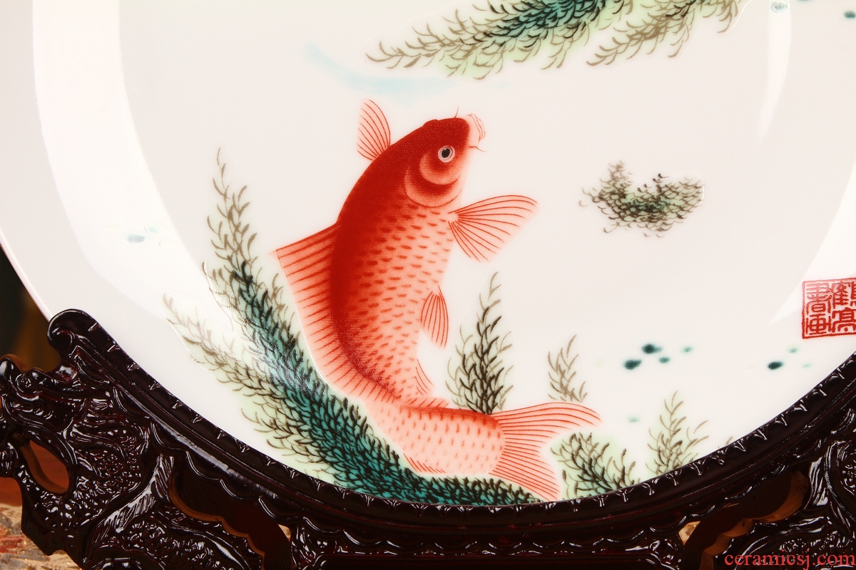 Jingdezhen ceramics fish le figure sat dish hang dish faceplate modern furnishing articles of Chinese style household decoration
