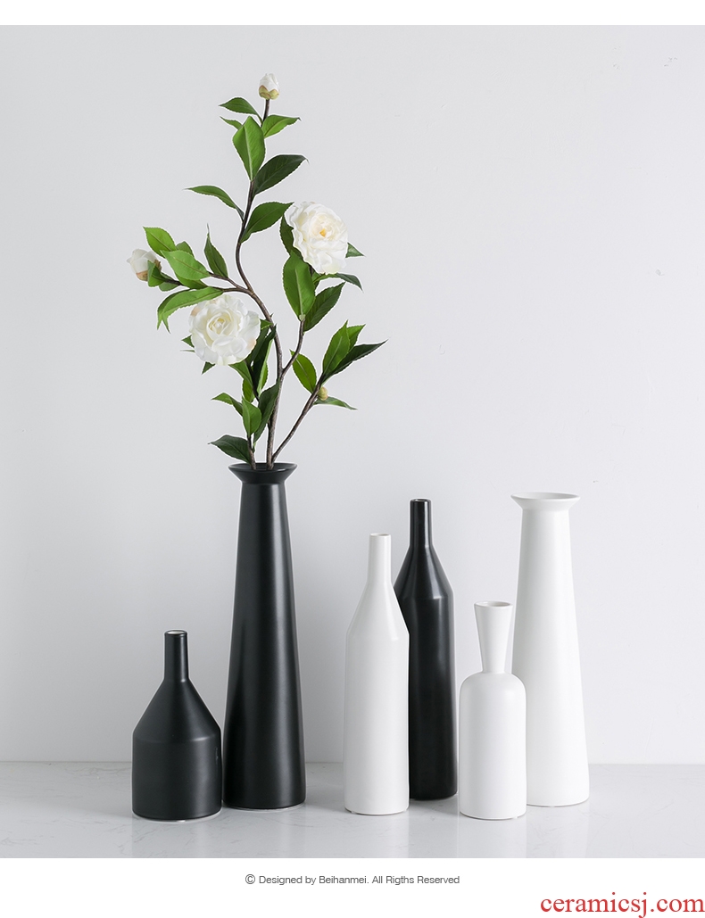 Creative Japanese vase Nordic decorative furnishing articles I and contracted, black and white ceramic dry flower vase sitting room porch flower arrangement