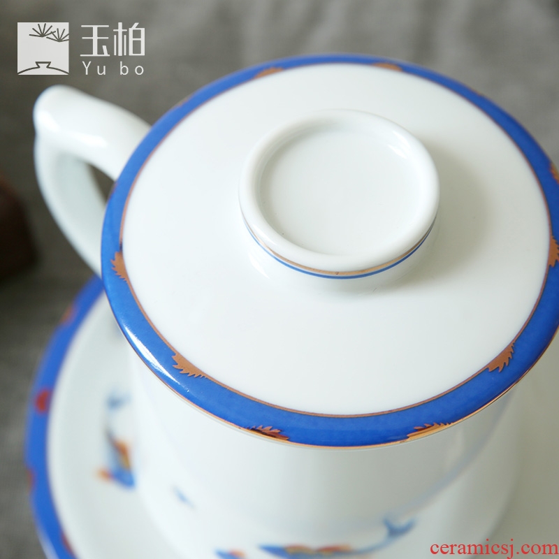 Jade cypress office of jingdezhen ceramic cup suit household with bladder with tray was creative YuShuiQingShen big cups