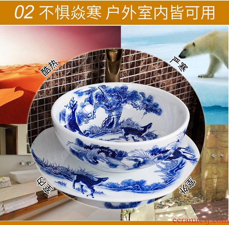 Blue and white porcelain art pillar lavabo is one of the basin that wash a face basin to restore ancient ways the balcony toilet is the pool that wash a face