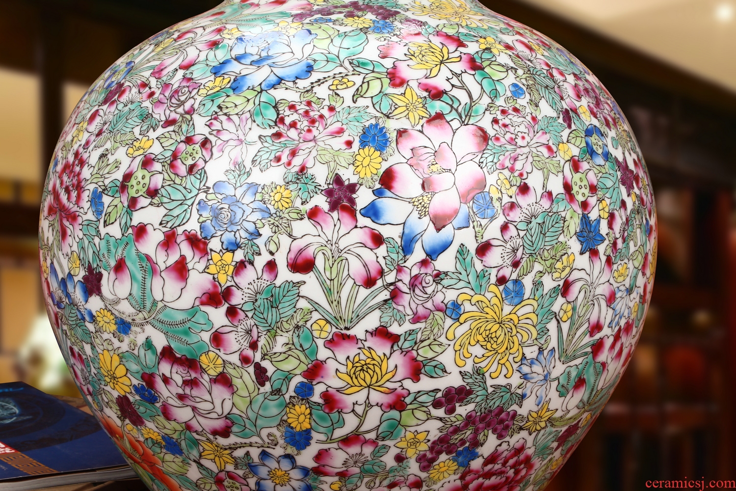 Jingdezhen ceramics high - end antique pastel fine all hand - made art porcelain industry white flower vase on the celestial sphere