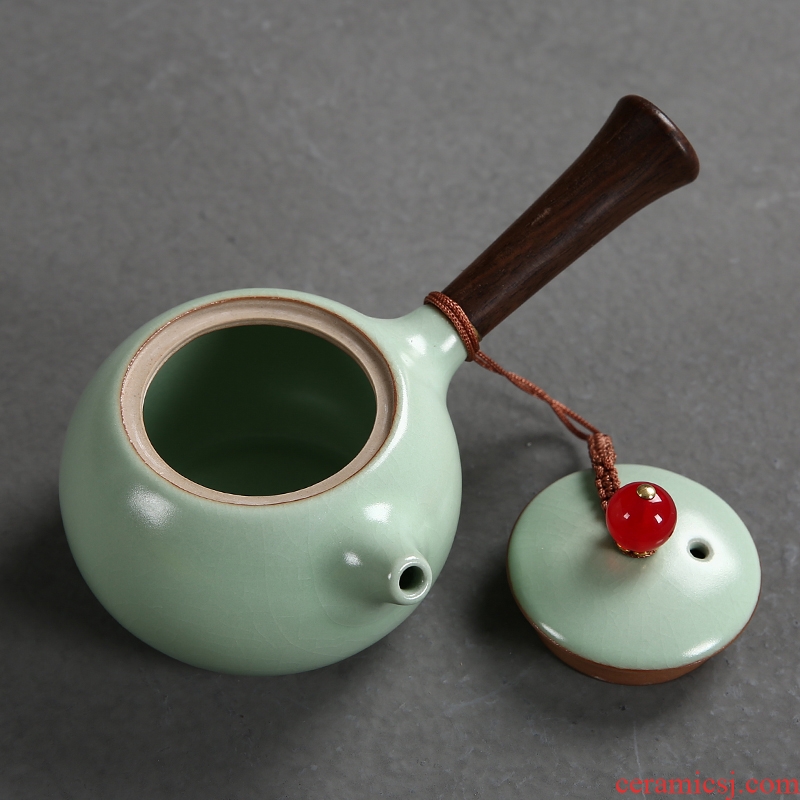 Passes on technique as on the side of your up up teapot Japanese ebony handle to open the slice your porcelain ceramic kung fu tea set a pot of two packages