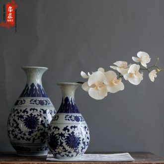 Blue and white porcelain of jingdezhen ceramics flower piece of up crack open living room home decoration flower decoration furnishing articles