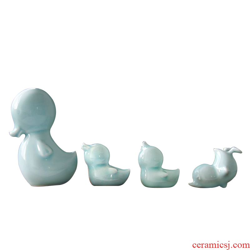 Jingdezhen shadow green ceramic dolls express duck house office desktop small place manual craft ornaments