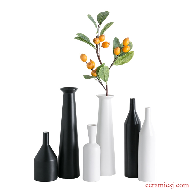 Creative Japanese vase Nordic decorative furnishing articles I and contracted, black and white ceramic dry flower vase sitting room porch flower arrangement