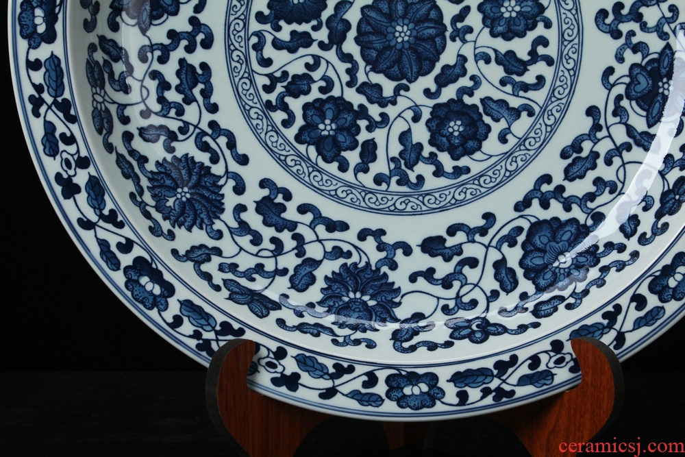 Jingdezhen ceramics high - end antique green faceplate sit flower plate of modern Chinese handicraft collection