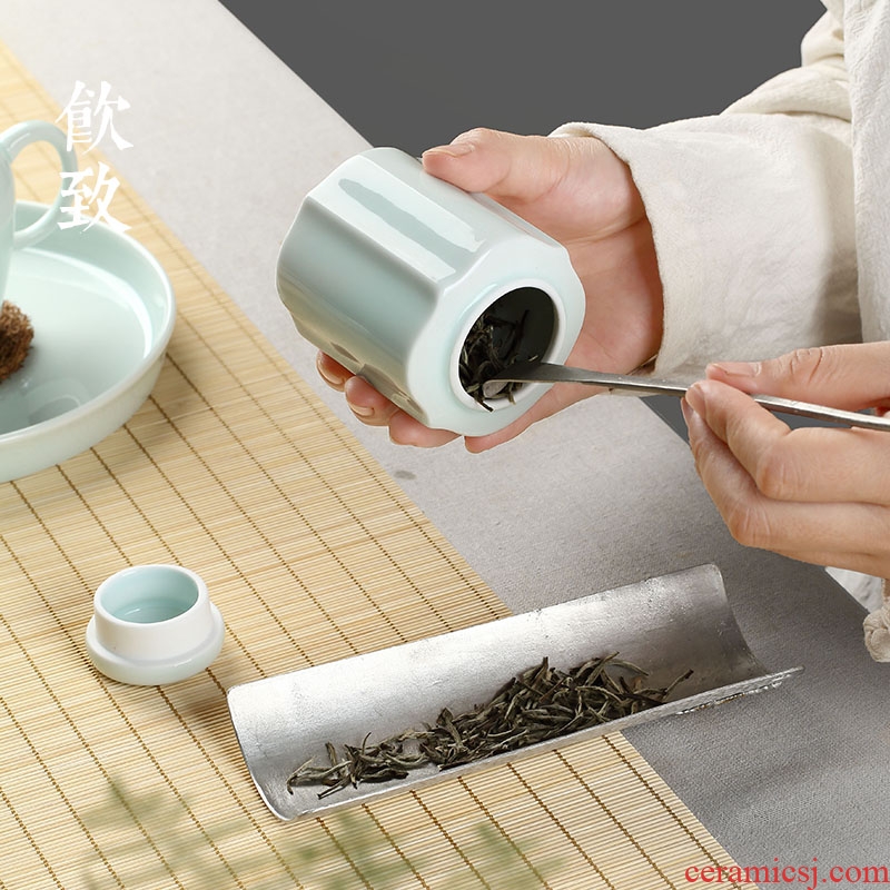 Drinking to celadon caddy fixings ceramic tea boxes travel portable small warehouse celadon mini pu 'er tea POTS