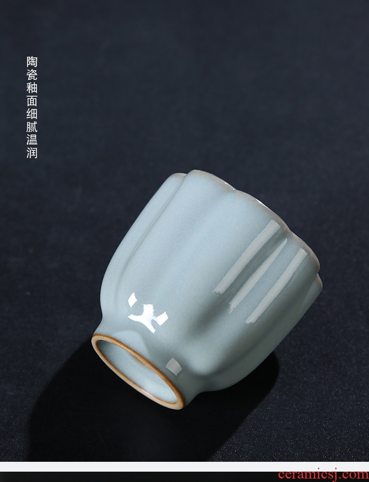 The Product of the ruzhou your up porcelain remit coppering. As silver mine loader silver cup sample tea cup ceramic personal master cup by hand