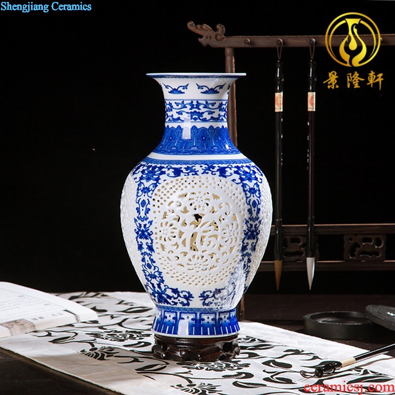 Blue and white ceramics jingdezhen large hand-painted vases, flower arrangement sitting room porch decoration of Chinese style household furnishing articles