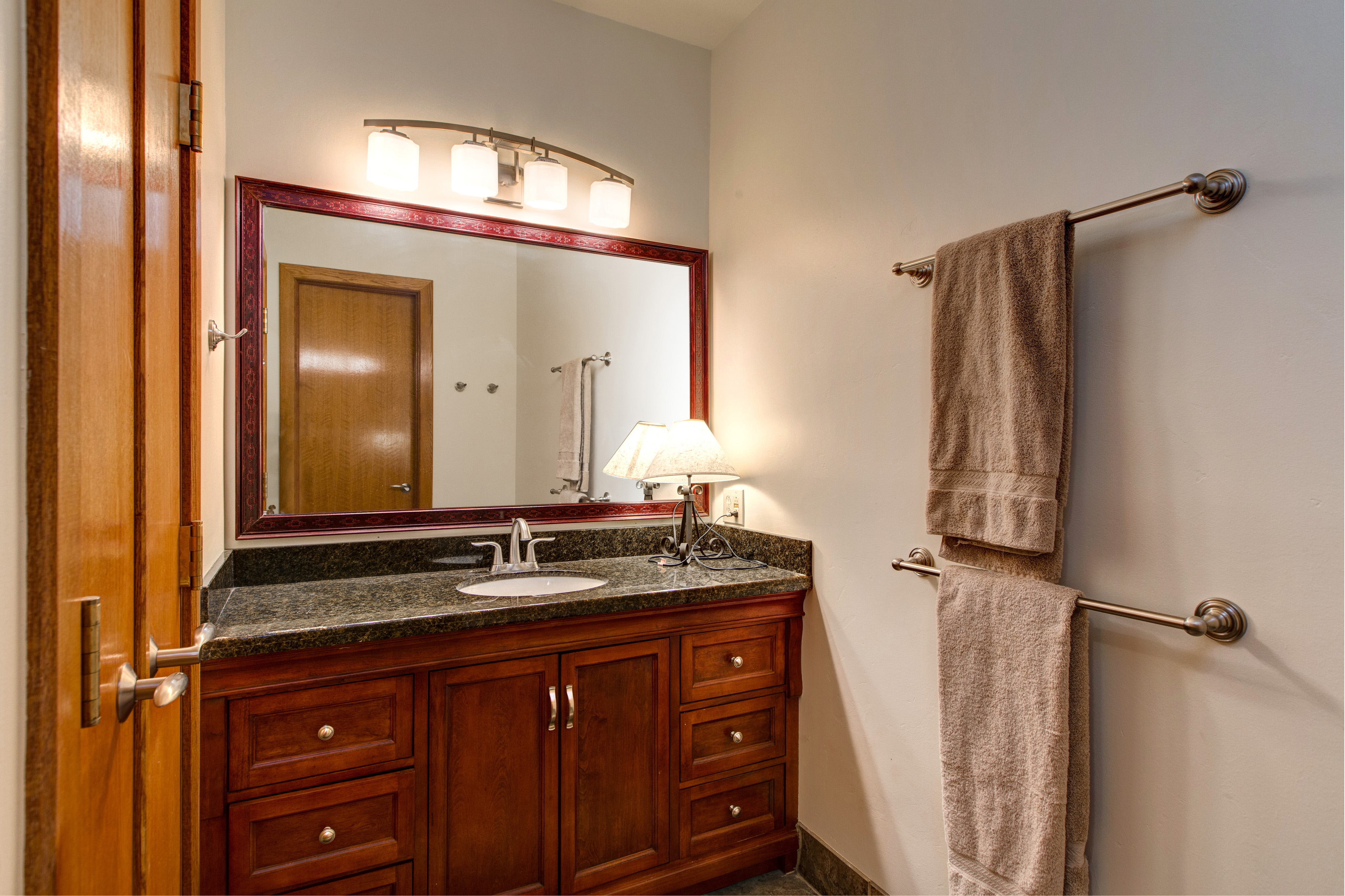 Abode Luxury Rentals Park City Utah Abode At The Peak Interior Bathroom 4.1 