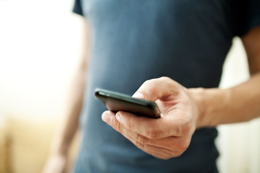 Aplicativo ativa celular para o “modo bêbado” e bloqueia envio de mensagens