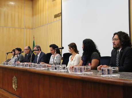 audiencia-violencia-obstetrica