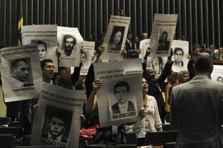 human-rigths-ditadura-cnv