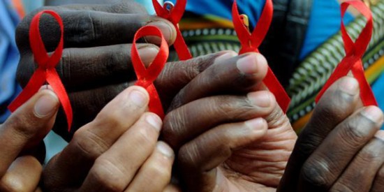 kenya-woman-hiv-elite-daily-550×275