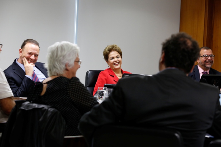 Brasília – DF, 14/04/2015. Presidenta Dilma Rousseff durante entrevista a blogueiros. Foto: Roberto Stuckert Filho/PR.