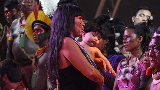 palmas-mulheres-indigenas