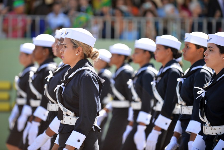mulheres-servico-militar