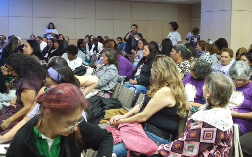 Mais de duzentas PLPs vindas de todo o Estado de São Paulo debateram durante três dias sua atuação no contexto atual das políticas de enfrentamento à violência contra as mulheres (Foto: Edna Aparecida Silva)