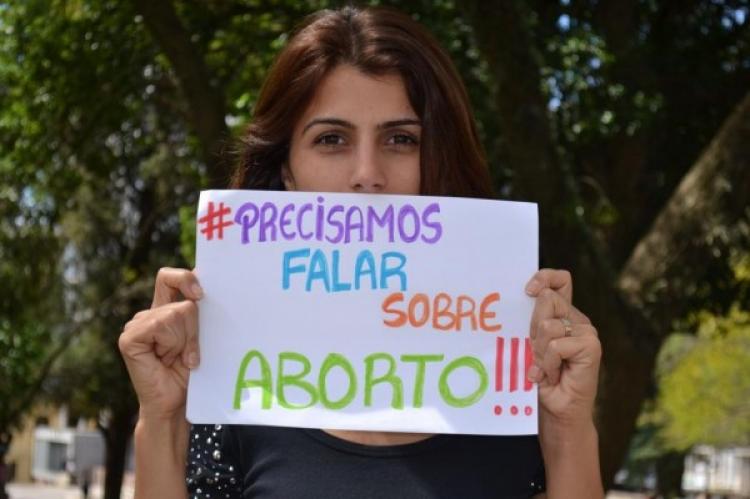 aborto-precisamos-falar