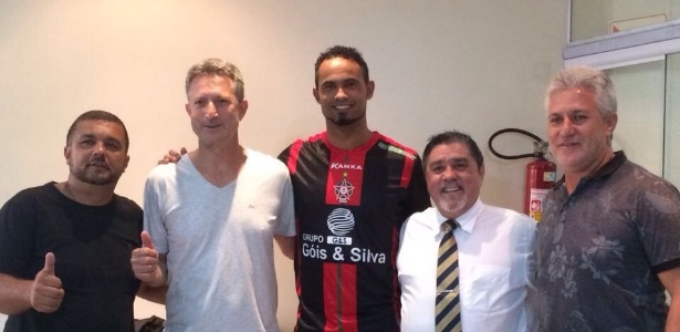 BRUNOFERNANDES_contratadoBoaEsporteDivulgacao