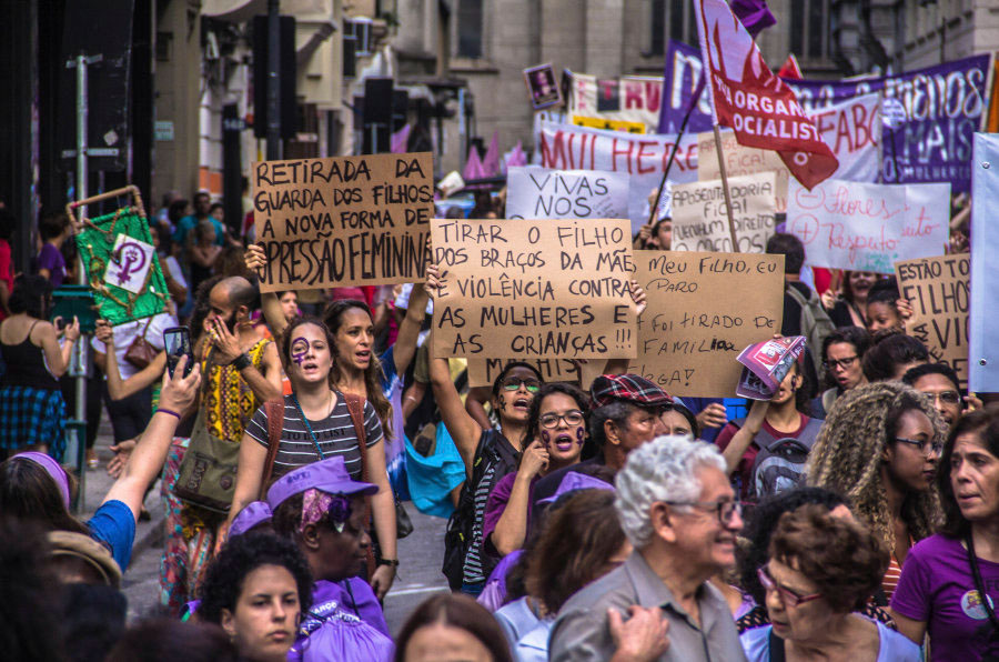 mulheres-violencia-protesto