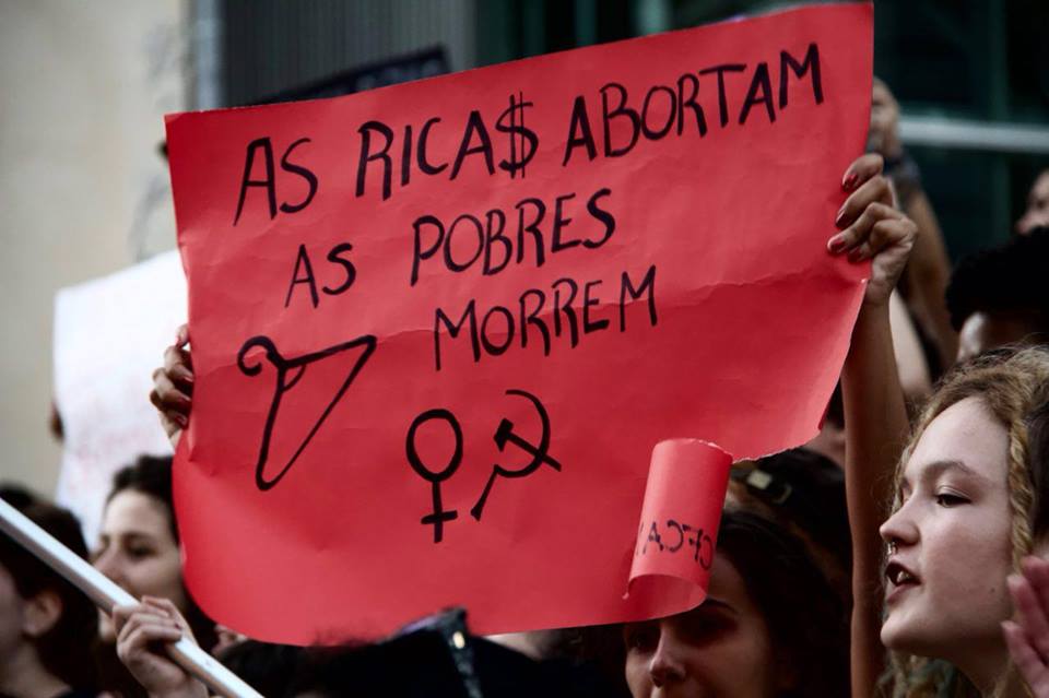 As ricas abortam as pobres morrem – Credito Midia Ninja