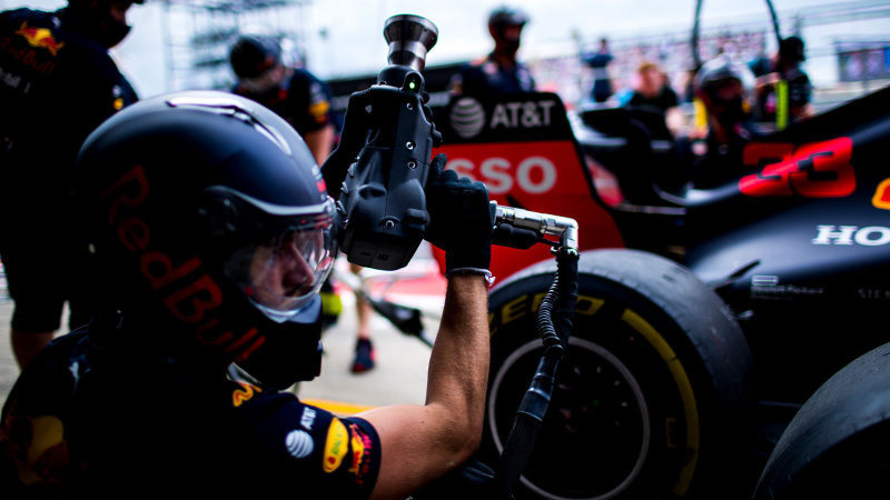 red-bull-racing-world-record-pit-stop.jpg