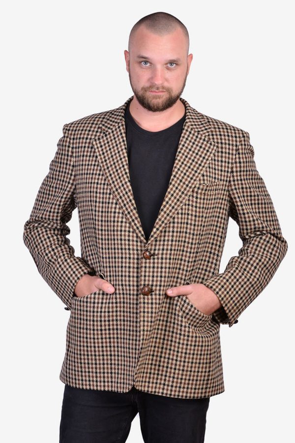 Vintage 1960's dogtooth tweed jacket