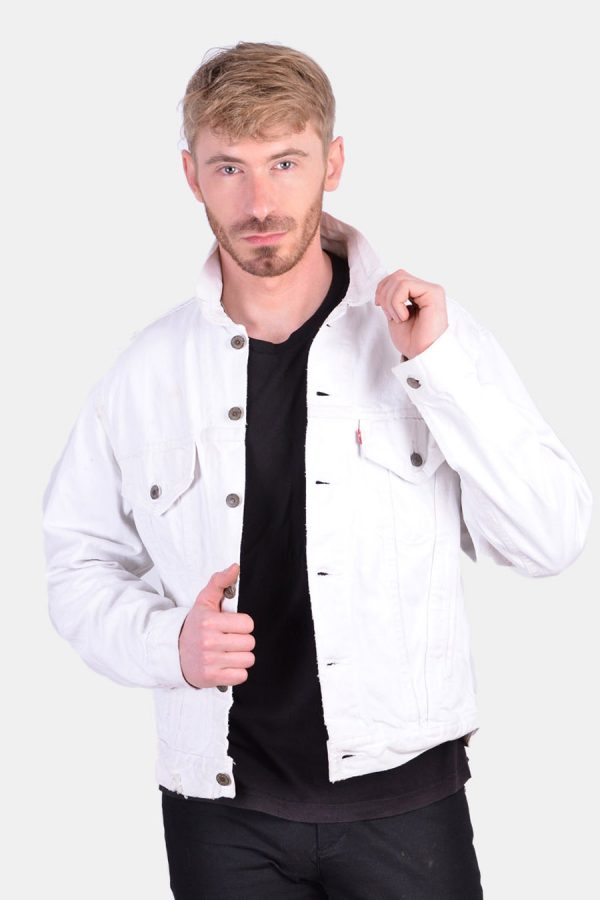 Vintage Levi’s 70506 white denim jacket