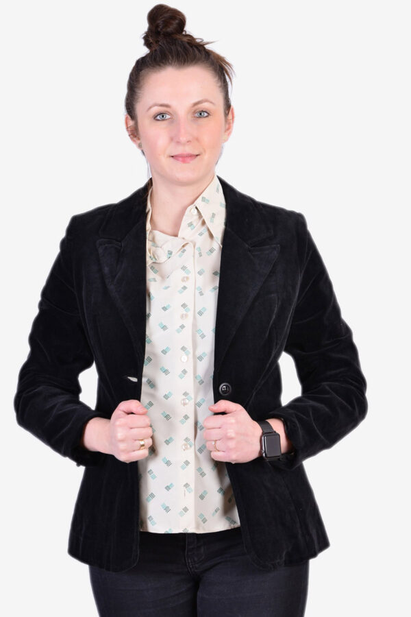 Women's vintage black velvet jacket