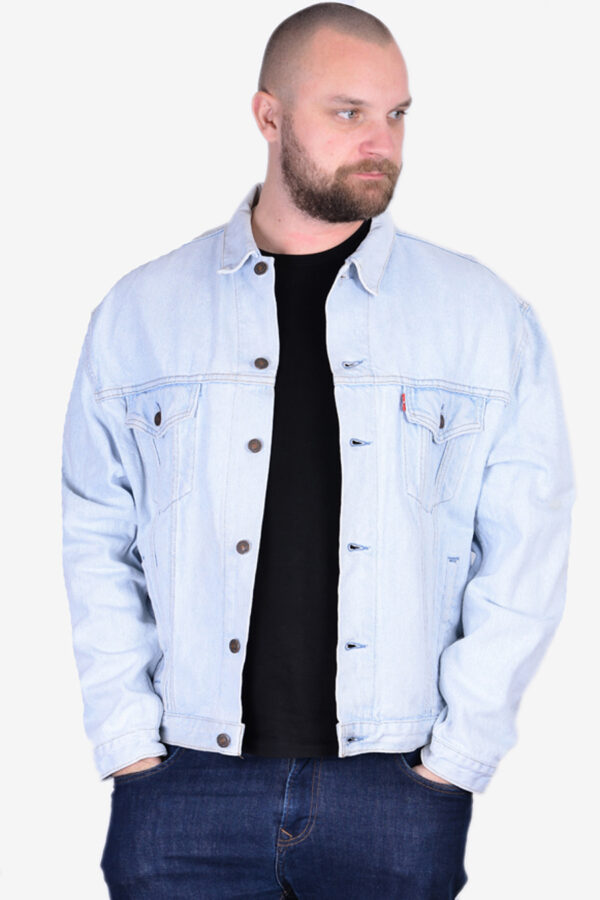 Vintage Levi's light blue denim jacket