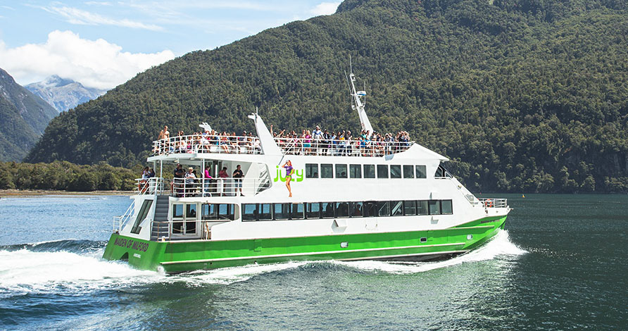 Milford Sound Cruises
