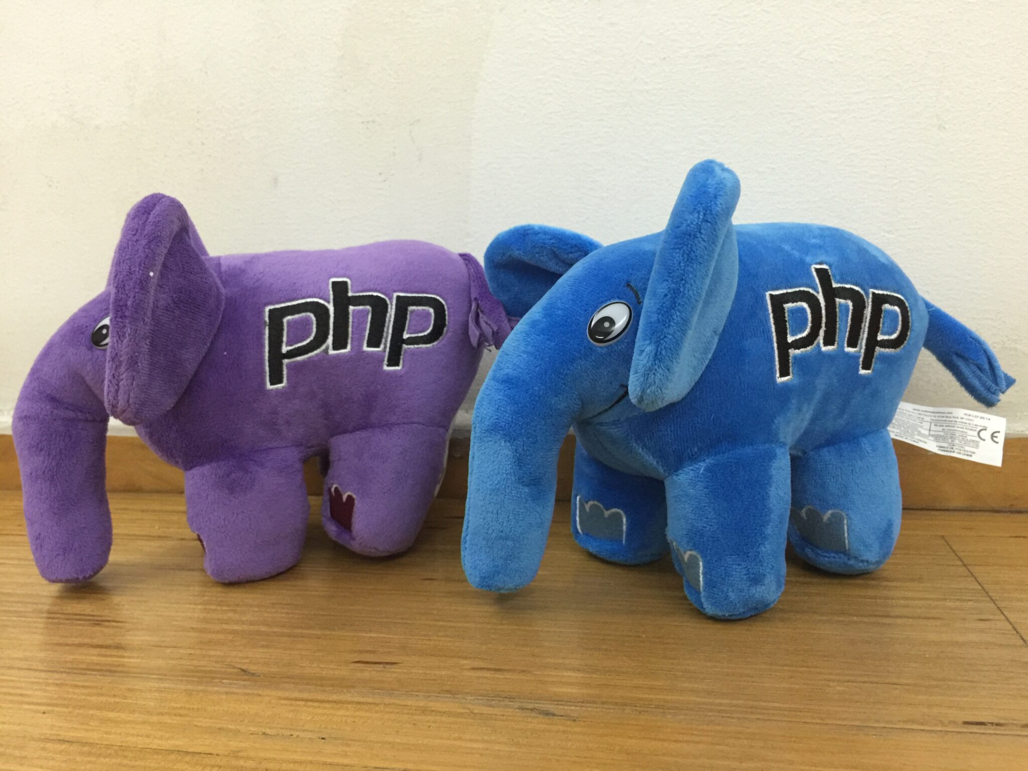 Purple and blue PHP elephant plushies from Lester Chan's blog
