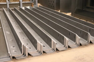 Contract manufacturing of large bent sheet metal parts