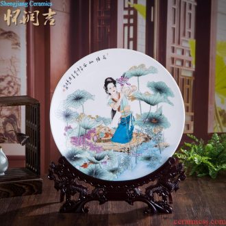 Jingdezhen ceramics hand-painted decorative hanging dish Chinese style living room TV cabinet home decoration wedding gifts furnishing articles