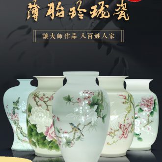Jingdezhen ceramics imitation qing qianlong blue and white porcelain vases, flower arrangement sitting room adornment rich ancient frame of Chinese style household furnishing articles