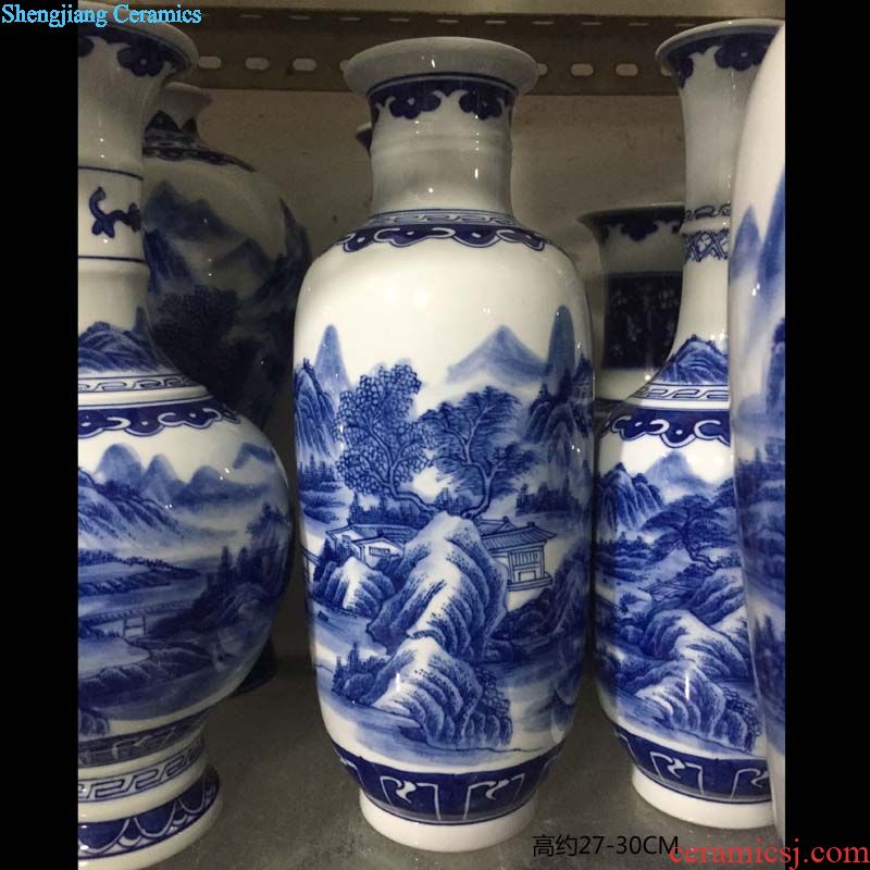 Jingdezhen hand-painted famille rose flower display mesa golden vase high-grade prosperous modern pastel vase vase