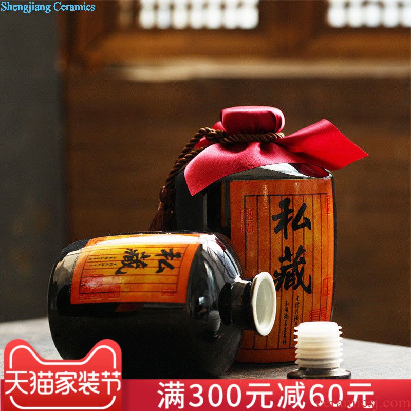 Jingdezhen ceramic kimchi altar seal storage tank sichuan pickles pickled vegetables can double cover lead-free pickle jar