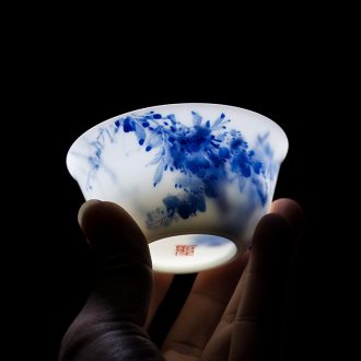 St the ceramic kung fu tea master cup hand-painted antique blue-and-white in lotus-shaped grain sample tea cup of jingdezhen tea service