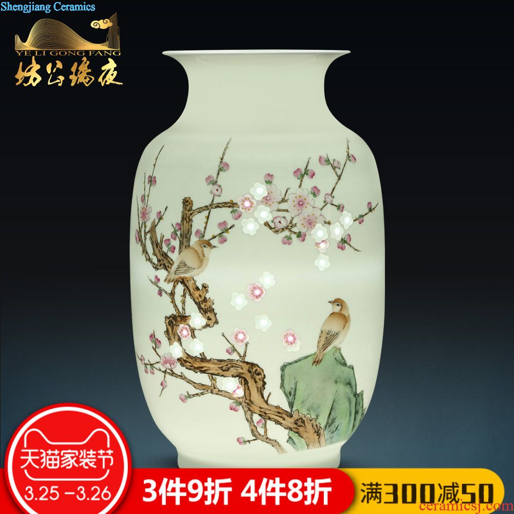 Jingdezhen ceramics flower arranging hand-painted the plum and the bamboo harbinger vases, new Chinese style porch place TV ark adornment