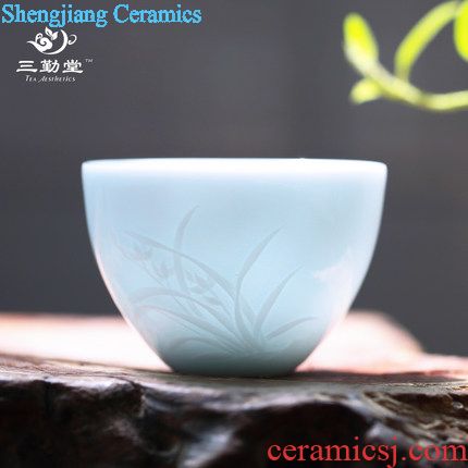 Three frequently hall sample tea cup Small jingdezhen ceramic cups kung fu tea set shadow celadon personal master cup single cup