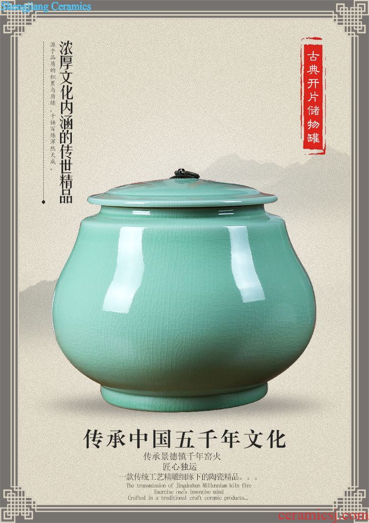 Jingdezhen ceramics kiln three Yang kaitai, ruby red vase of modern home living room decoration handicraft furnishing articles