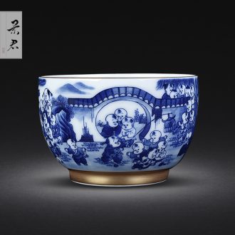 The blue colour sample tea cup jingdezhen JingJun hand-painted lad game master cup single cup small kung fu tea cups