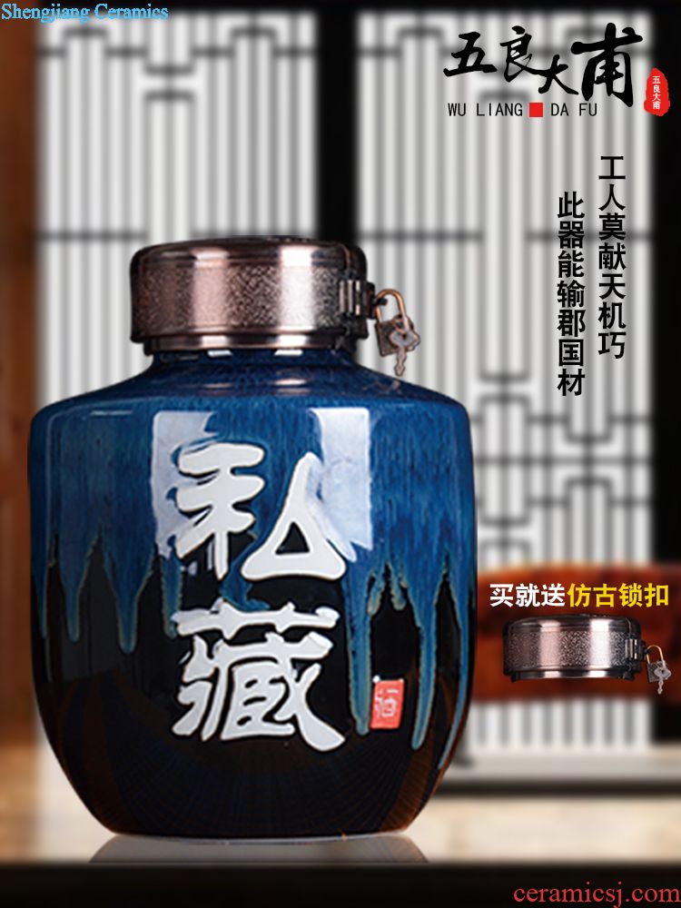 Jingdezhen blue and white porcelain ceramic hand-painted jars wine jar 20 jins of 50 kg bubble wine jar bubble wine bottle with tap