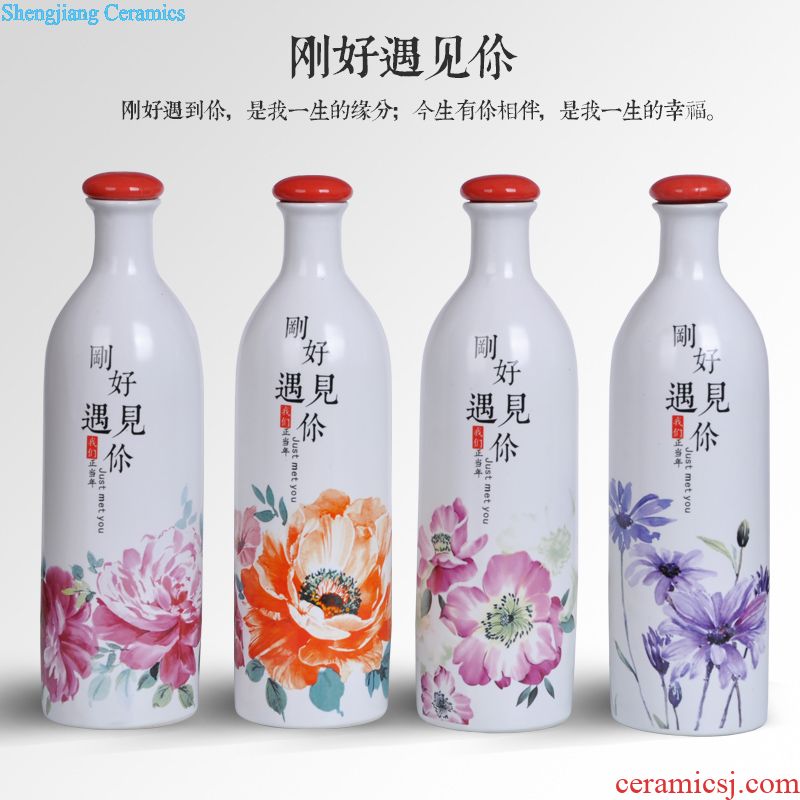 Jingdezhen ceramic high white pickle jars pickle jar sealed storage tank cover altar altar sichuan pickles pickled egg cylinder double