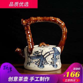 Creative teapots manual furnishing articles of jingdezhen ceramics antique Chinese style rich ancient frame wine sitting room adornment handicraft