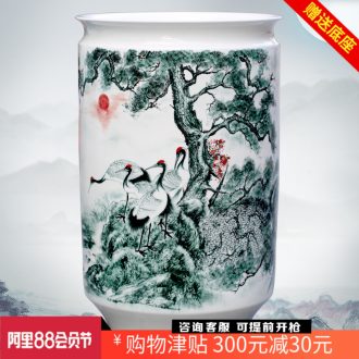 Jingdezhen ceramics hand-painted pine crane live painting and calligraphy cylinder home sitting room place study adornment calligraphy and painting is received