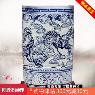 Jingdezhen ceramic blue and white dragon carving dragon quiver office mesa archaize sitting room place calligraphy and painting scroll to receive goods
