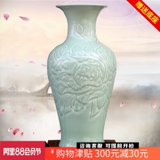 Jingdezhen porcelain carving simple dry flower arranging flowers peony vase furnishing articles modern household living room decoration process