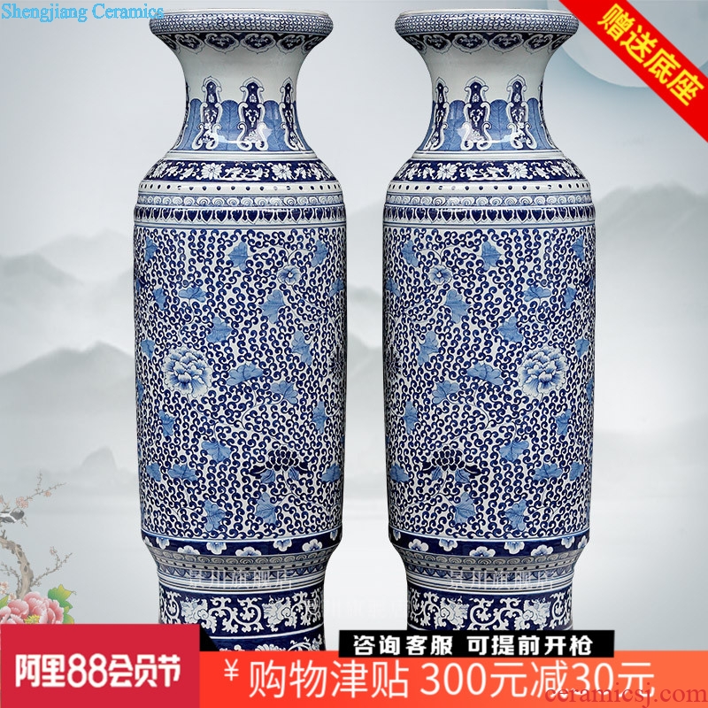 Jingdezhen ceramic of large vases, sitting room of Chinese style household furnishing articles hand-painted of blue and white porcelain lotus flower vase of porcelain of admiralty